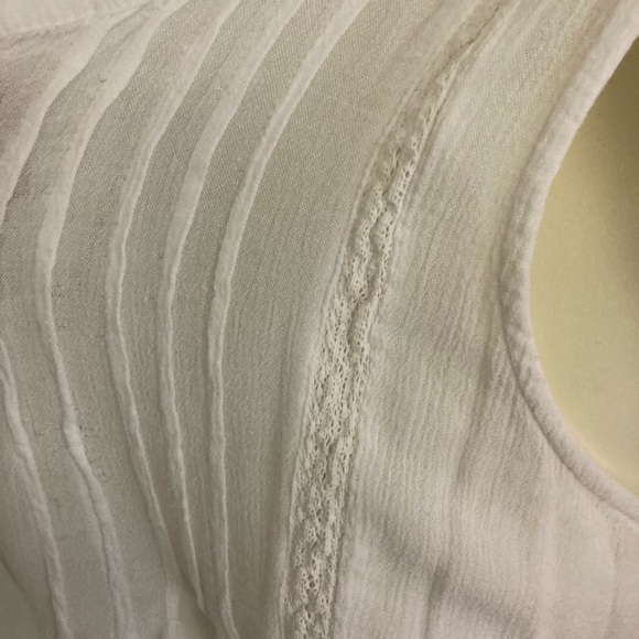 Sanctuary /Anthropology sheer tie bottom tank - Picture 13 of 16